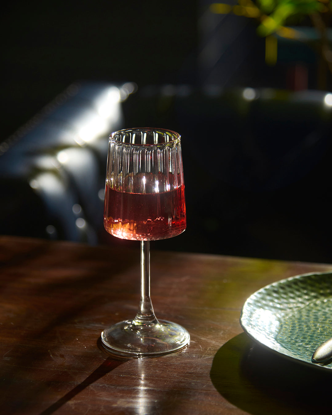 Drifted Line Fluted Wine Glass | 250 ml | Set of 1, 2, 4, 6