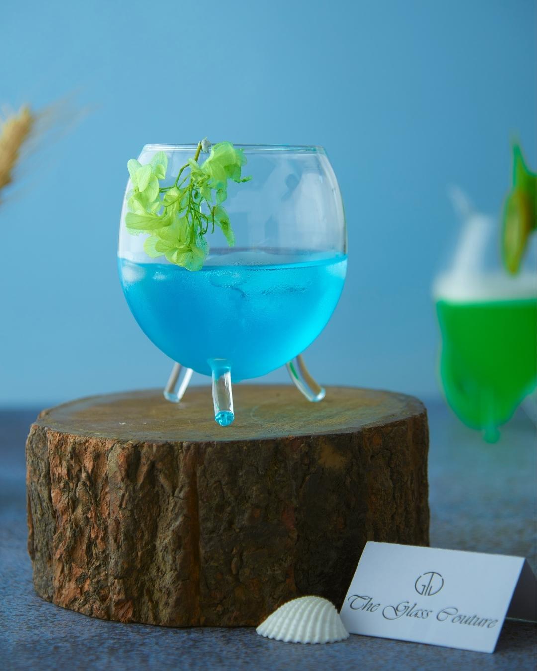 3 Legged Luxury Glass | 550ml | Set of 2,4,6