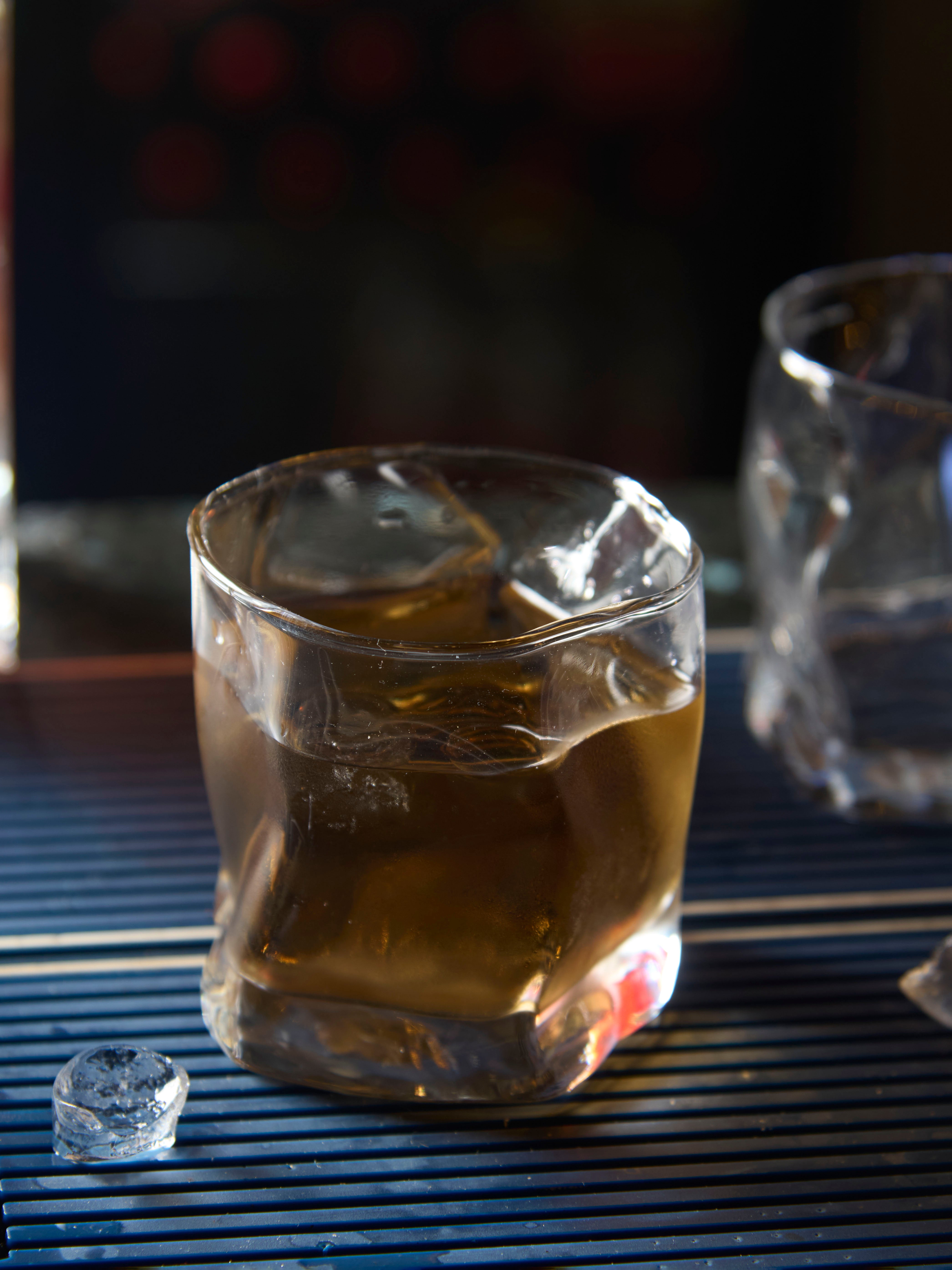Freeform Whiskey Glass | Set of 6