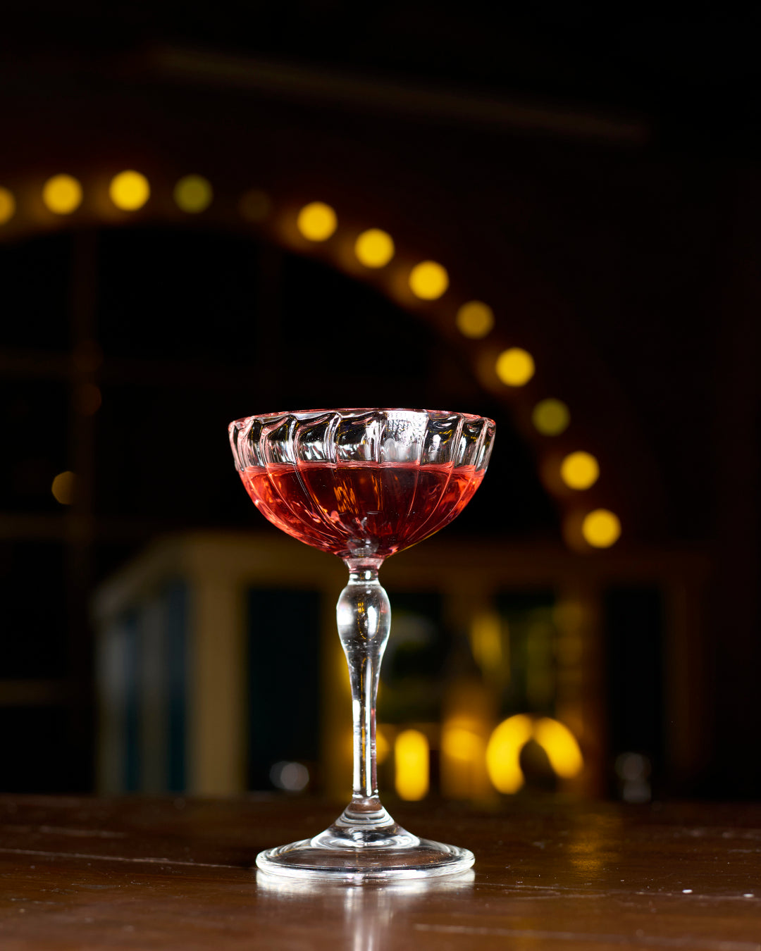 Ribbed rhythm fluted scoop glass modern textured clear glassware Modern ribbed glass for ice cream desserts and cold drinks Decorative ribbed glass scoop for elegant food presentation