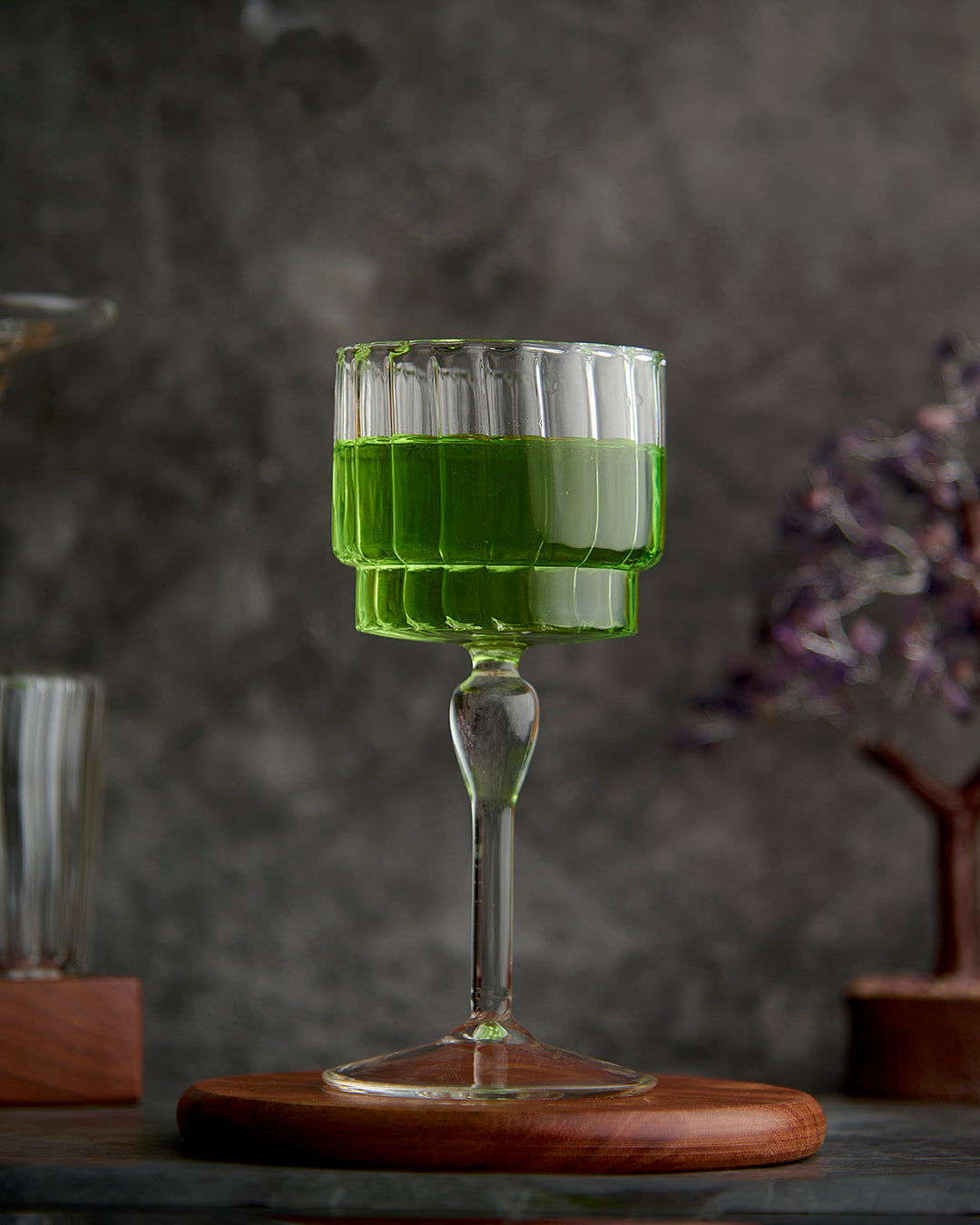 Fluted designer mocktail glass ribbed glassware Fluted mocktail glass with non alcoholic drink modern fluted mocktail glass designer mocktail glass